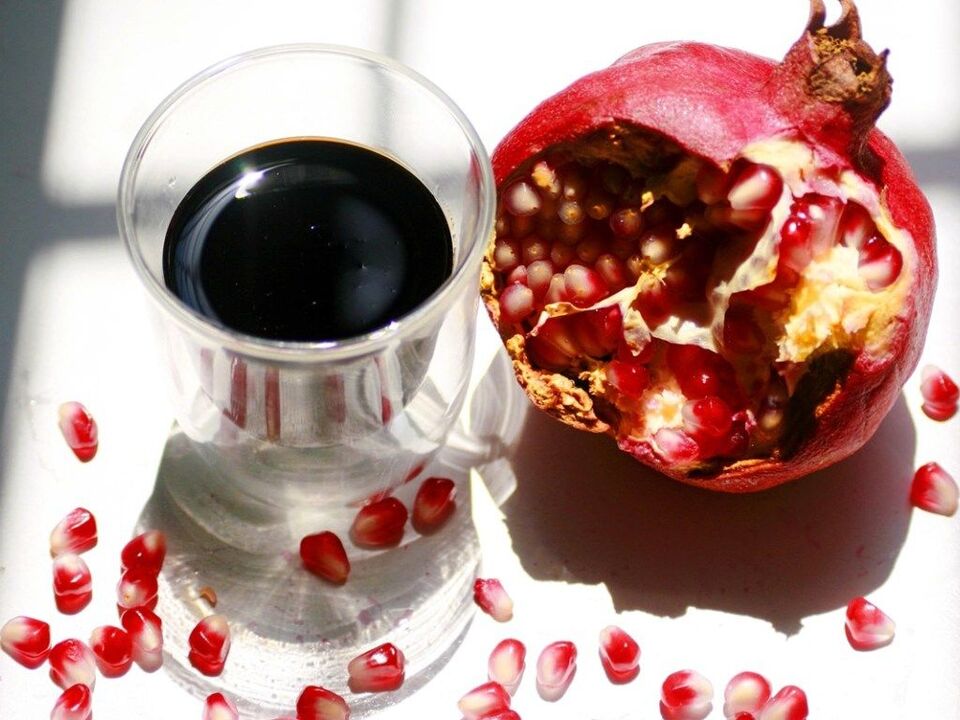 Granatapfelsaft zur Potenzsteigerung